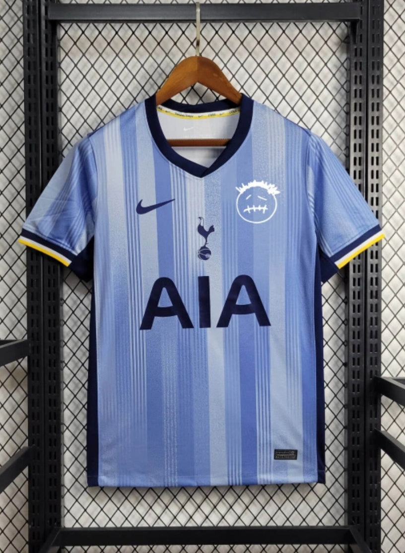 Tottenham 24/25 kit Travis
