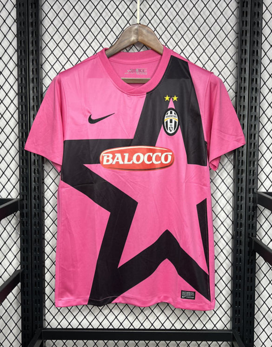 Juventus 11/12 Retro Jersey