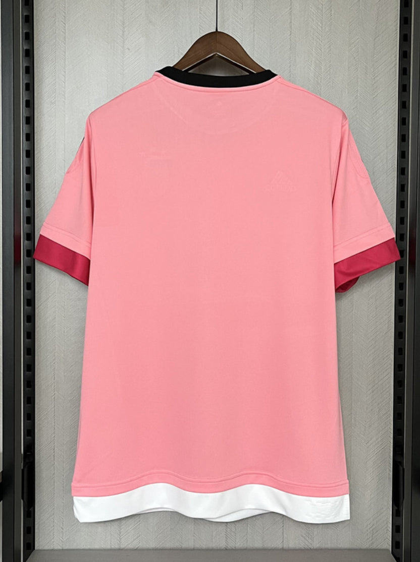 Juventus 15/16 Retro Jersey