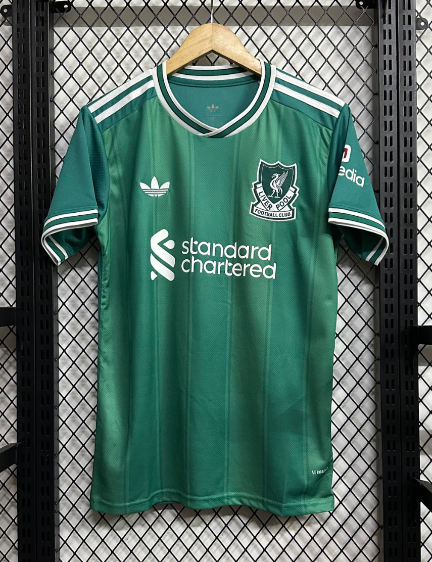 Liverpool 25/26 kit green