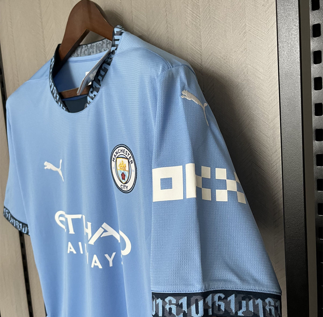 Manchester City 24/25 Jersey
