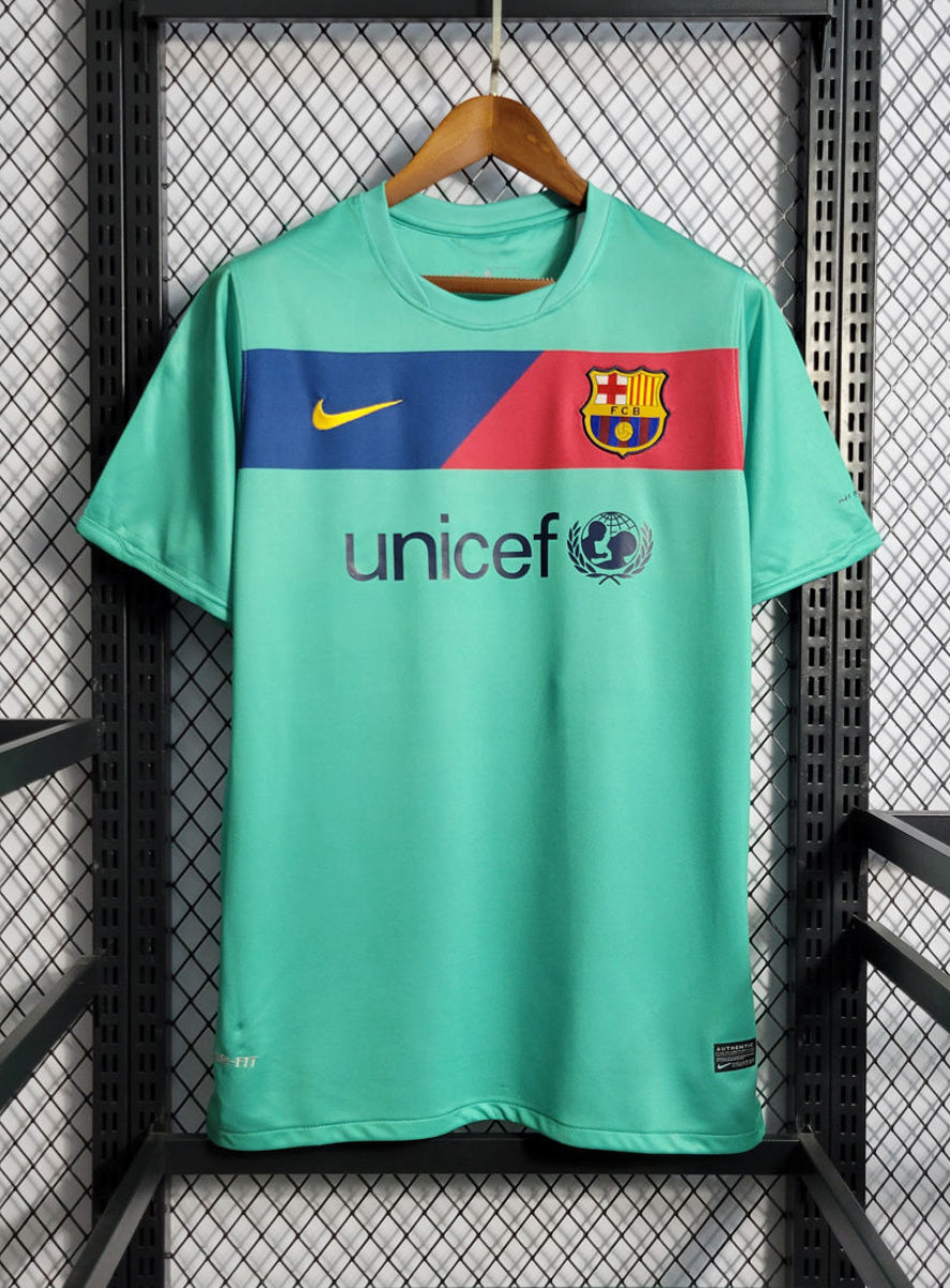Barcelona 10/11 Away Retro Jersey